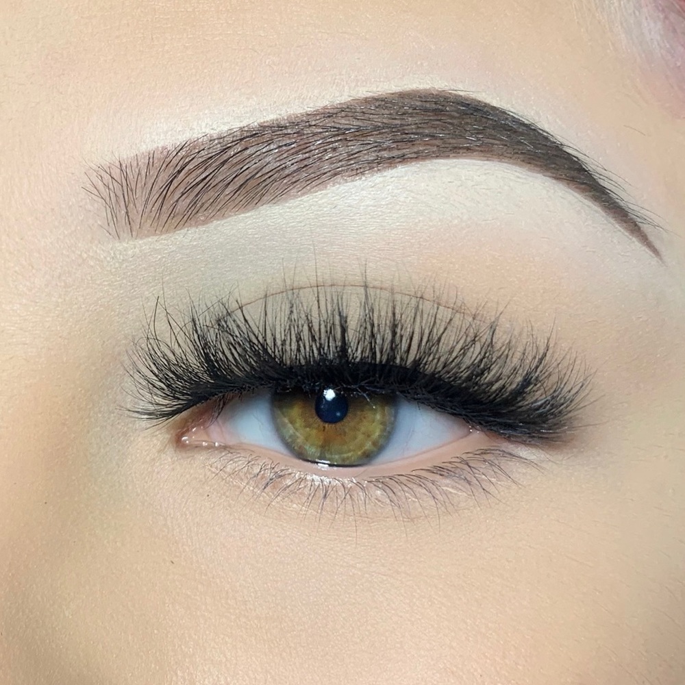 100% Luxury Mink Lashes Fiore Beauty Luna